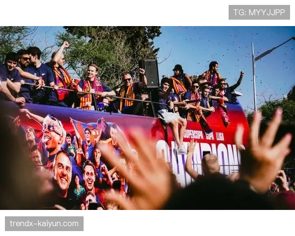 从7分到9分——巴萨如何在一个月内几乎锁定西甲冠军